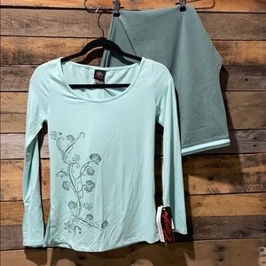 Capezio yoga/loungewear set (size 1/S 6-8) NWT